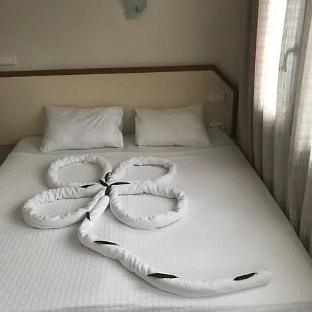 Cim Aparthotel *